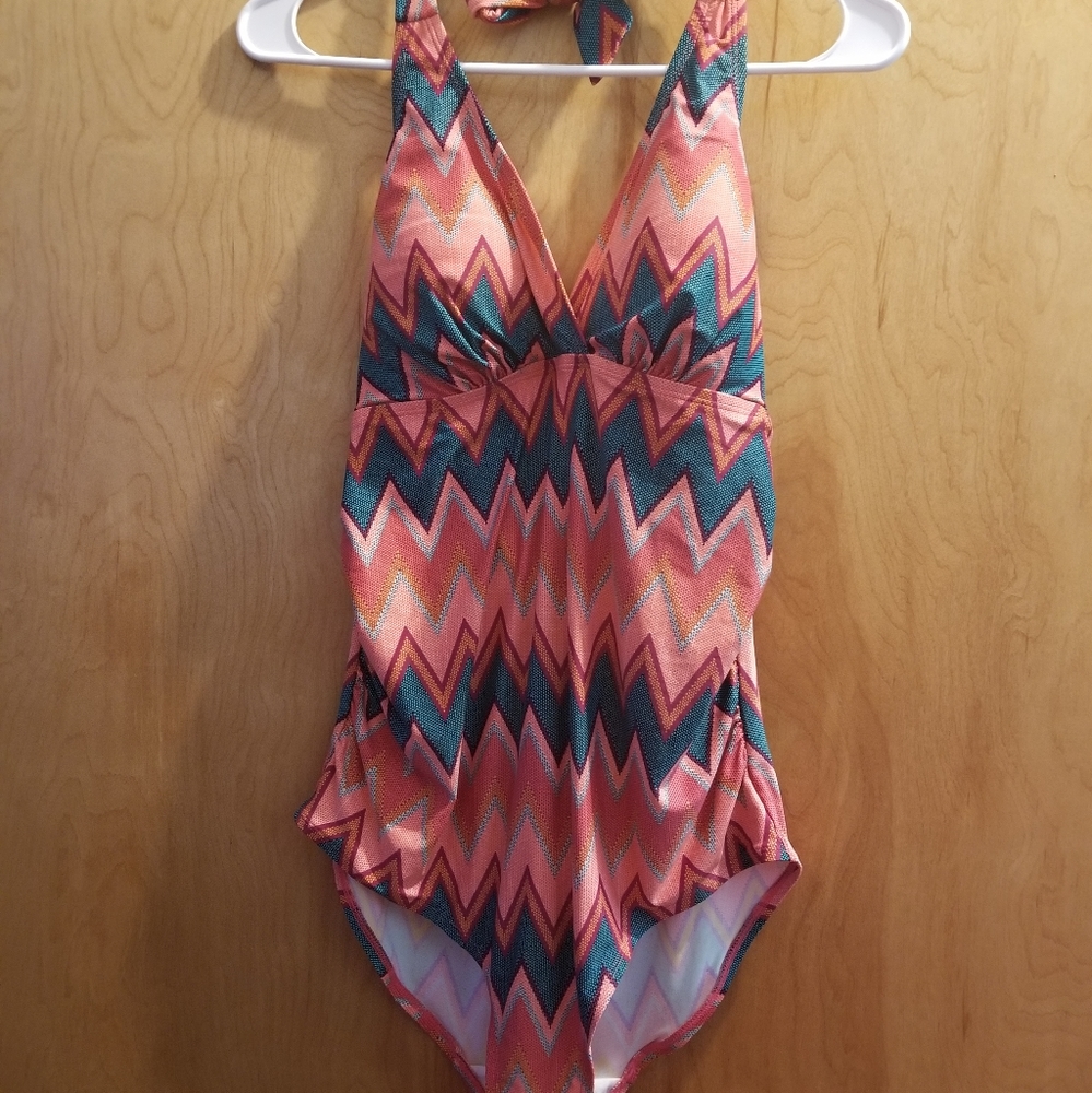Beach Bump maternity Medium swimsuit